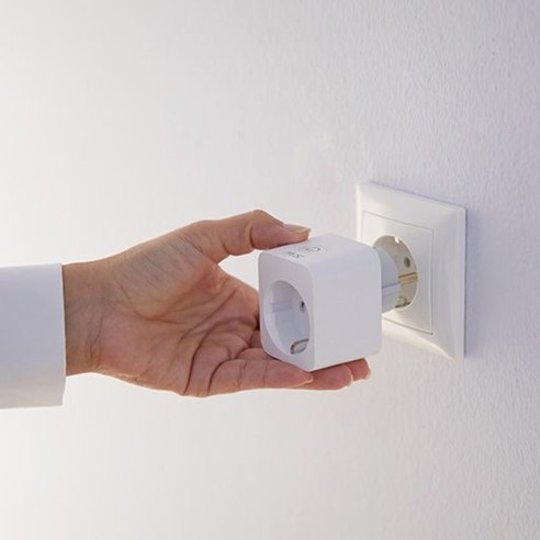 Presa-corrente-smart-Plug-WiFi-WiZ-attacco