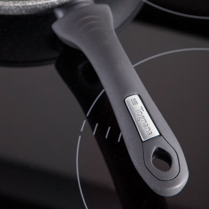 Tegame-crepiera-Mythos-Tognana-antiaderente 2