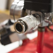 Compressore aria elettrico silenziato a secco 24 L 750W 8 Bar Virium OF750-24L attacco rapido