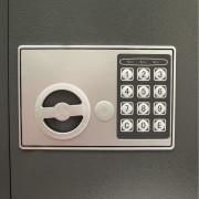 Cassaforte-muro-elettronica-con-ripiano-tastierino