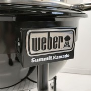 Barbecue a carbone Summit Kamado E6 61 cm appendi accessori