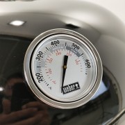 Barbecue a carbone Summit Kamado E6 61 cm termometro