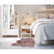 Tappeto Fur Pink in pelliccia sintetica ambientata di Sobel