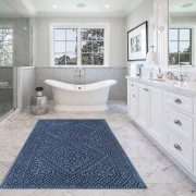 Tappeto bagno Palau in cotone Blu Sobel ambientata