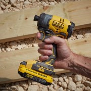 Avvitatore a impulsi BRUSHLESS V20 18V Fatmax SFMCF810B