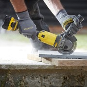 Smerigliatrice angolare a batteria V20 Fatmax 18V 4Ah SFMCG400M2K