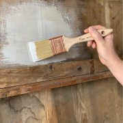 Primer per legno fondo acrilico bianco a base acqua Fleur Paint stesura utilizzo