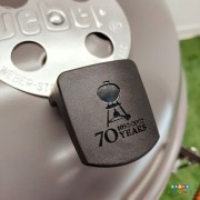 Barbecue a carbone Kettle 70th anniversario Grigio presa aria