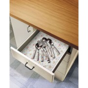 Pellicola adesiva per mobili in vinile Fiori 45cmx2m D-c-fix ambientata