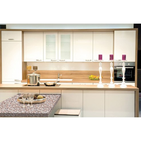 Pellicola adesiva per mobili Granito beige 45cmx2m ambientata
