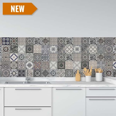 Pannello paraschizzi cucina adesivo da parete Azulejos grigio Crearreda ambientata
