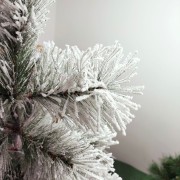 Albero di Natale innevato Des Alpes 210 cm Flora rami