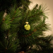 Pallina di Natale in vetro verde lucido Ø 4 cm