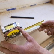 Flessometro powerlock lettura diretta con finestrella Stanley 0-33-932