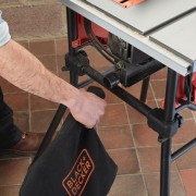 Sega a banco 1800W lama 254 mm con gambe di supporto Black Decker BES720-QS sacco raccogli polvere