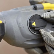 Tassellatore Brushless SDS Plus 18V Fatmax V20 4 Ah Stanley SFMCH900M22-QW selettore modalità di lavoro