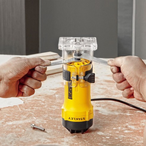 Fresatrice per legno 550W 6 mm refilatore Stanley ST55-QS