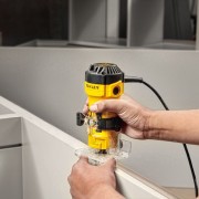 Fresatrice per legno 550W 6 mm refilatore Stanley ST55-QS