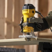 Fresatrice per legno 550W 6 mm refilatore Stanley ST55-QS