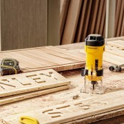 Fresatrice per legno 550W 6 mm refilatore Stanley ST55-QS Yagos.it