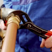 Pinza regolabile di nuova generazione per tubi e dadi 250 mm Knipex Cobra 87 01 250