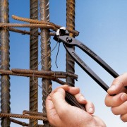 Tenaglia per ferraioli e cementisti pinza 250 mm bonderizzata nera Knipex 99 00 250