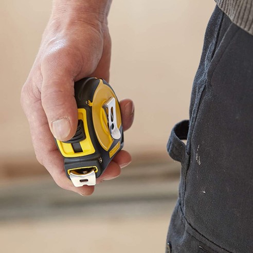 Flessometro metro a nastro 8m Tylon Stanley 0-30-657