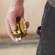 Flessometro metro a nastro 8m Tylon Stanley 0-30-657