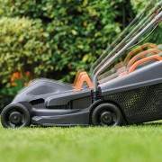 Rasaerba tagliaerba elettrico lama 32 cm 1000 W Black Decker BEMW351-QS regolazione altezza taglio