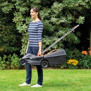 Rasaerba tagliaerba elettrico lama 32 cm 1000 W Black Decker BEMW351-QS peso ridotto