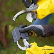 Forbice per potatura a batteria 18V V20 Li-Ion taglio 32 mm Stanley SFMCPP32B-XJ copri lama - lama regolabile