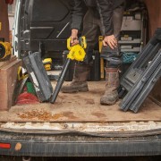 Soffiatore a batteria 18V Stanley FatMax V20 SFMCBL01B-XJ pulizia van