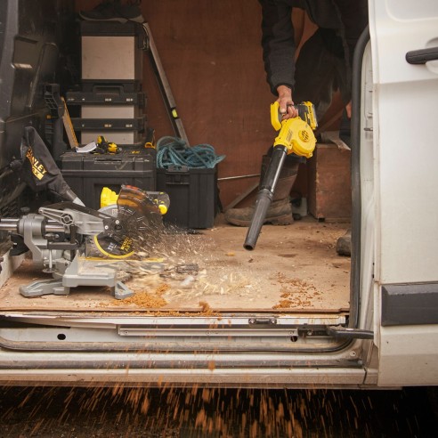 Soffiatore a batteria 18V Stanley FatMax V20 SFMCBL01B-XJ pulizia furgone lavoro