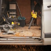 Soffiatore a batteria 18V Stanley FatMax V20 SFMCBL01B-XJ pulizia furgone lavoro