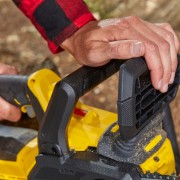 Motosega elettrica a batteria 30 cm 18V Stanley FatMax V20 SFMCCS630B-XJ