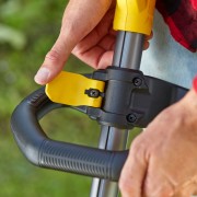 Tagliabordi a batteria 18V 33 cm motore Brushless V20 Stanley SFMCSTB933B-XJ