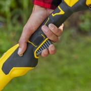 Tagliabordi a batteria 18V 33 cm motore Brushless V20 Stanley SFMCSTB933B-XJ