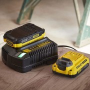Set caricabatterie con 2 batterie 18V 2A V20 Stanley SFMCB12D2-QW
