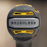 Trapano avvitatore a percussione Brushless 18V Stanley Fatmax V20 SFMCD721B-XJ