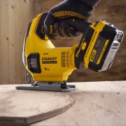 Seghetto alternativo a batteria 18V Stanley Fatmax V20 SFMCS600B-XJ