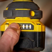 Avvitatore a impulsi Brushless 1/2" 18V Stanley Fatmax V20 SFMCF920B-XJ