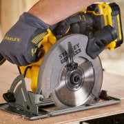 Sega circolare a batteria 18V Stanley Fatmax V20 SFMCS500B-XJ