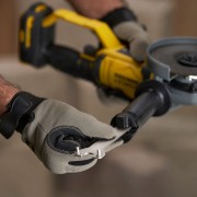 Smerigliatrice angolare a batteria 18V Stanley Fatmax V20 SFMCG400B-XJ