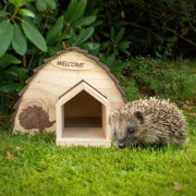 Casetta per ricci in legno, rifugio per porcospini da giardino