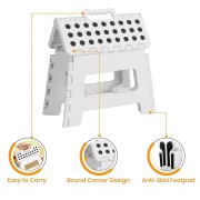 Sgabello pieghevole multiuso assortito