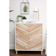 Pellicola adesiva per mobili Chevron beige 67,5cmx2m D-c-fix ambientata