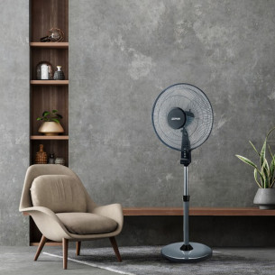 Ventilatore a piantana Ø 40cm Zephir ZNG41P ambientato 2