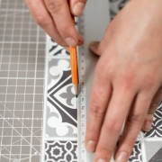 Pannelli adesivi per pareti Oriental Style 30,5x30,5cm Wall d-c-fix applicazione