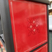 Stufa a legna Decor Bordeaux EK63 laterale in ceramica