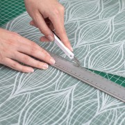 Pellicola elettrostatica per vetri Charis 45cmx1,5m D-c-fix applicazione